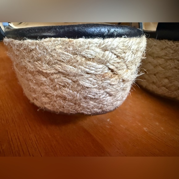 Michael Kors Black wedges size 9 1/2 - Picture 5 of 6